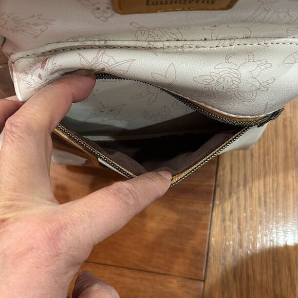 Loungefly Pokemon Evee & Eeveelutions Mini Backpack - Picture 7 of 12